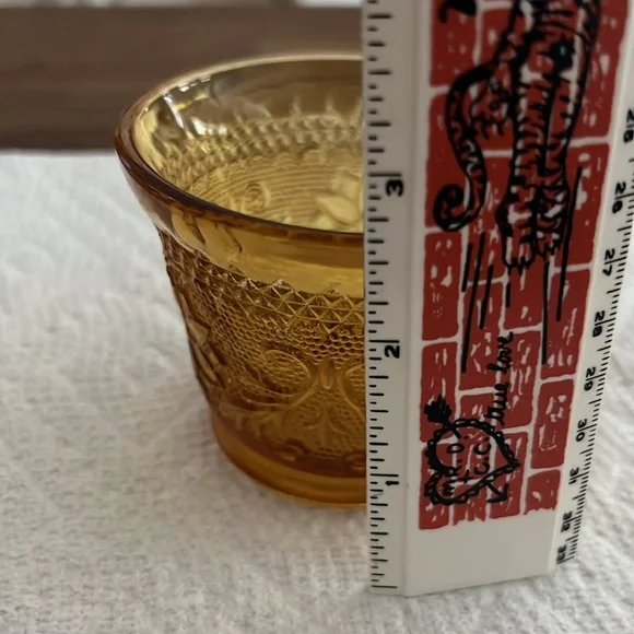 Vintage antique depression glass plate, saucer, and cup three-piece set - Picture 10 of 11